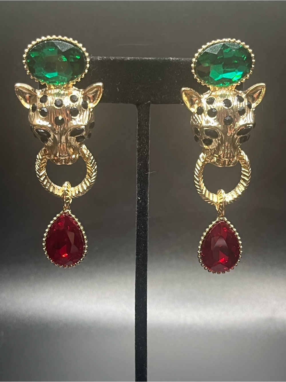 Panther Head Statement Earrings Green Red Crystal Gold Tone Dangle Earrings - Picture 2 of 7